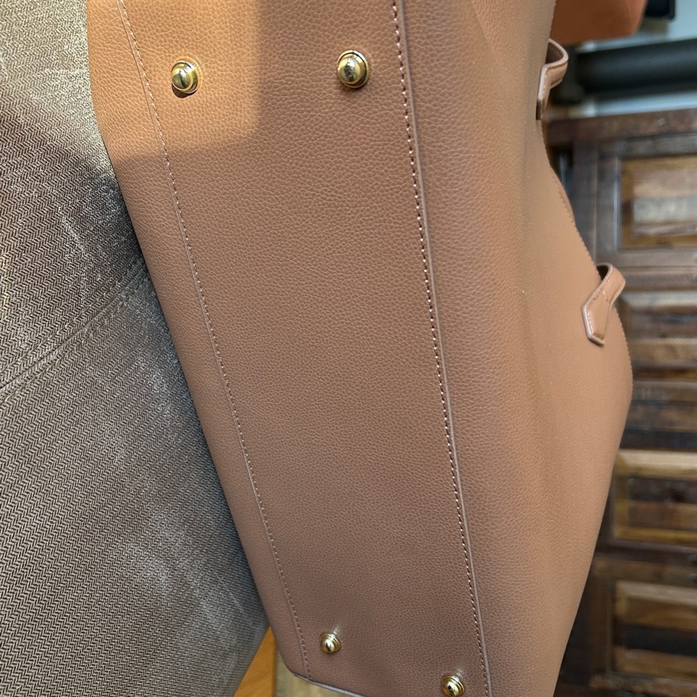 Quince Tan Tote Bag - Picture 8 of 8